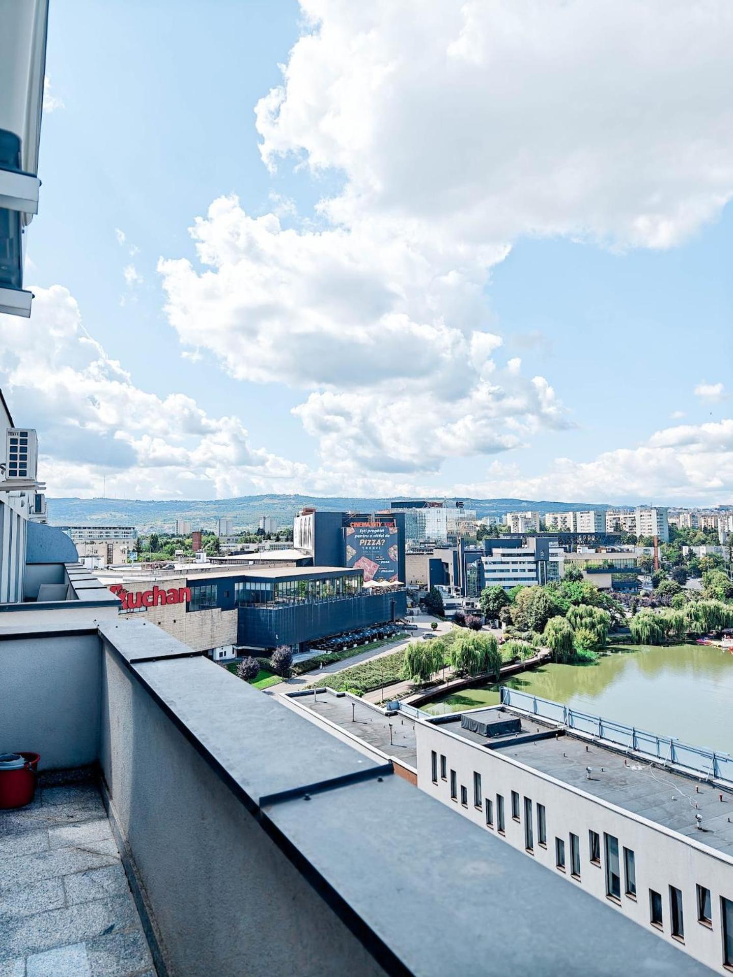 Lakeside Apartment By Iulius Mall Cluj-Napoca Exterior foto